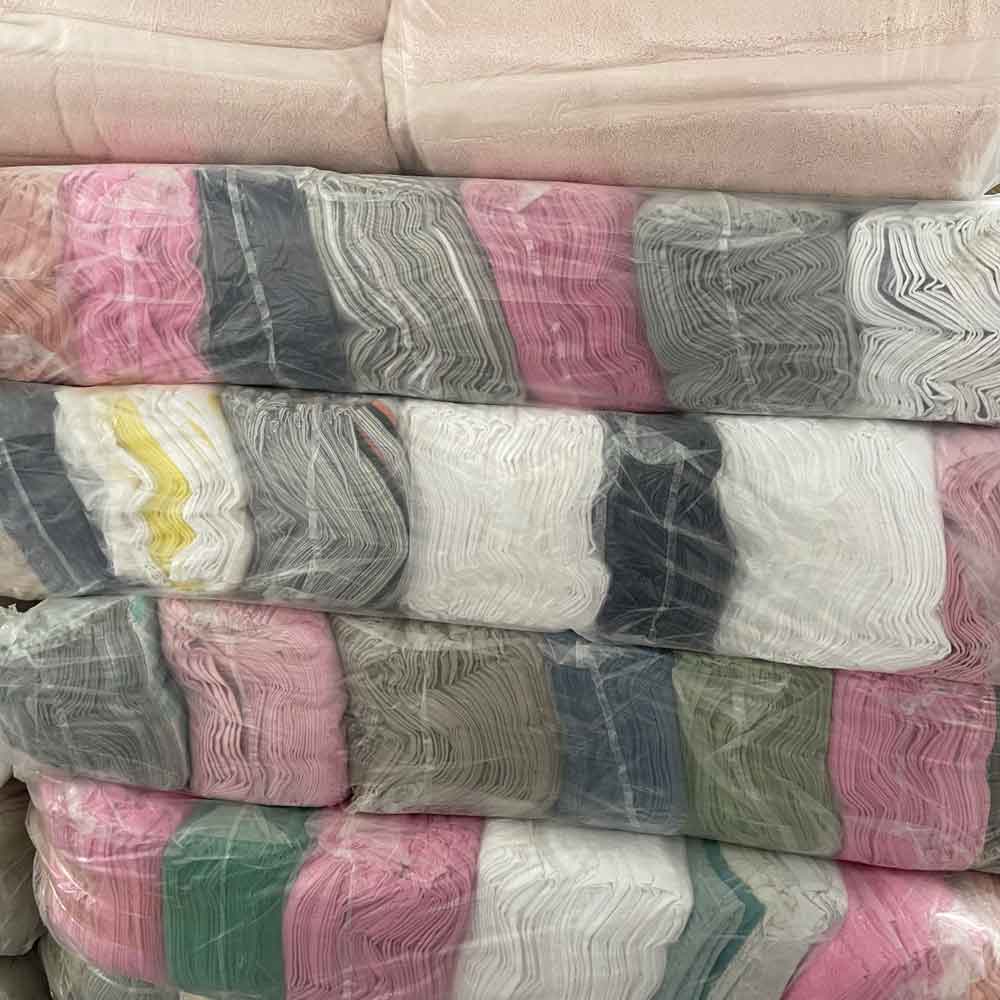Açık renkli toptan havlular Açık Renkli Toptan Havlular - Görsel 1